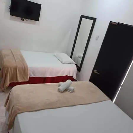 Pensión M&h Cartagena