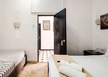 Guest house M&h