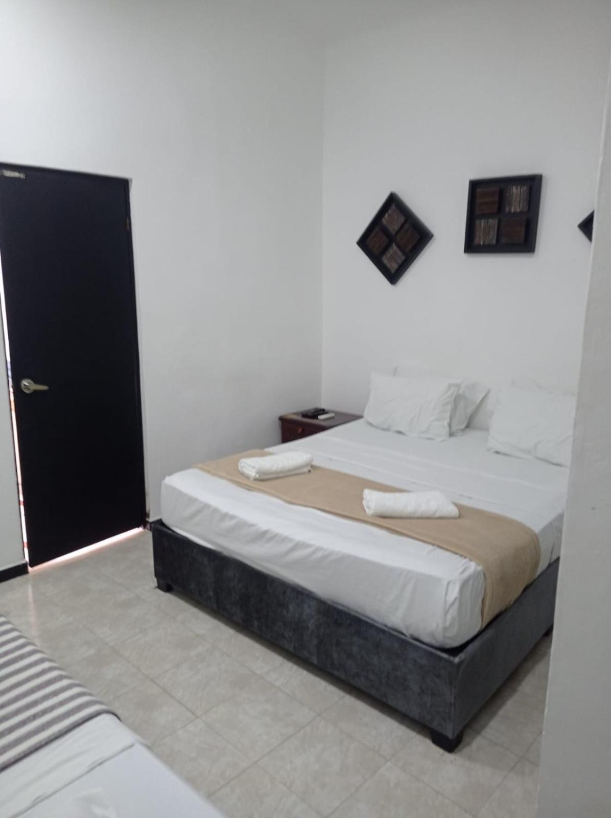 Guest house M&h