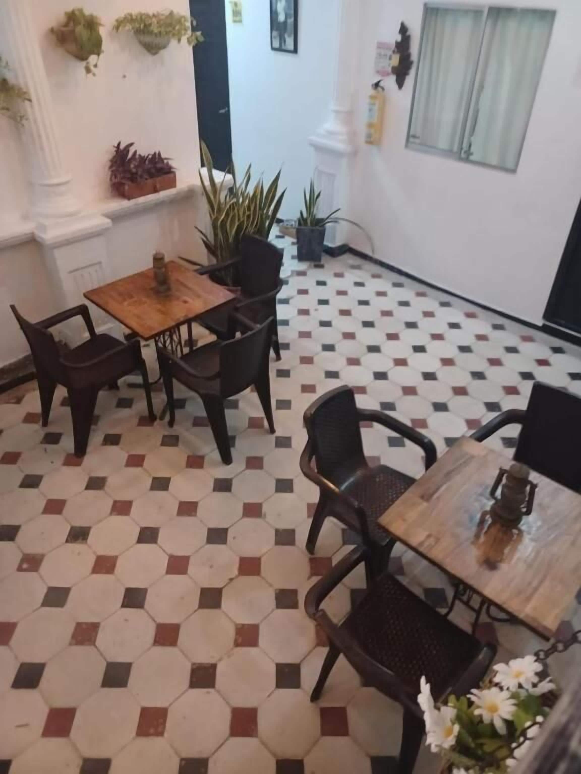 M&h Guest house Cartagena