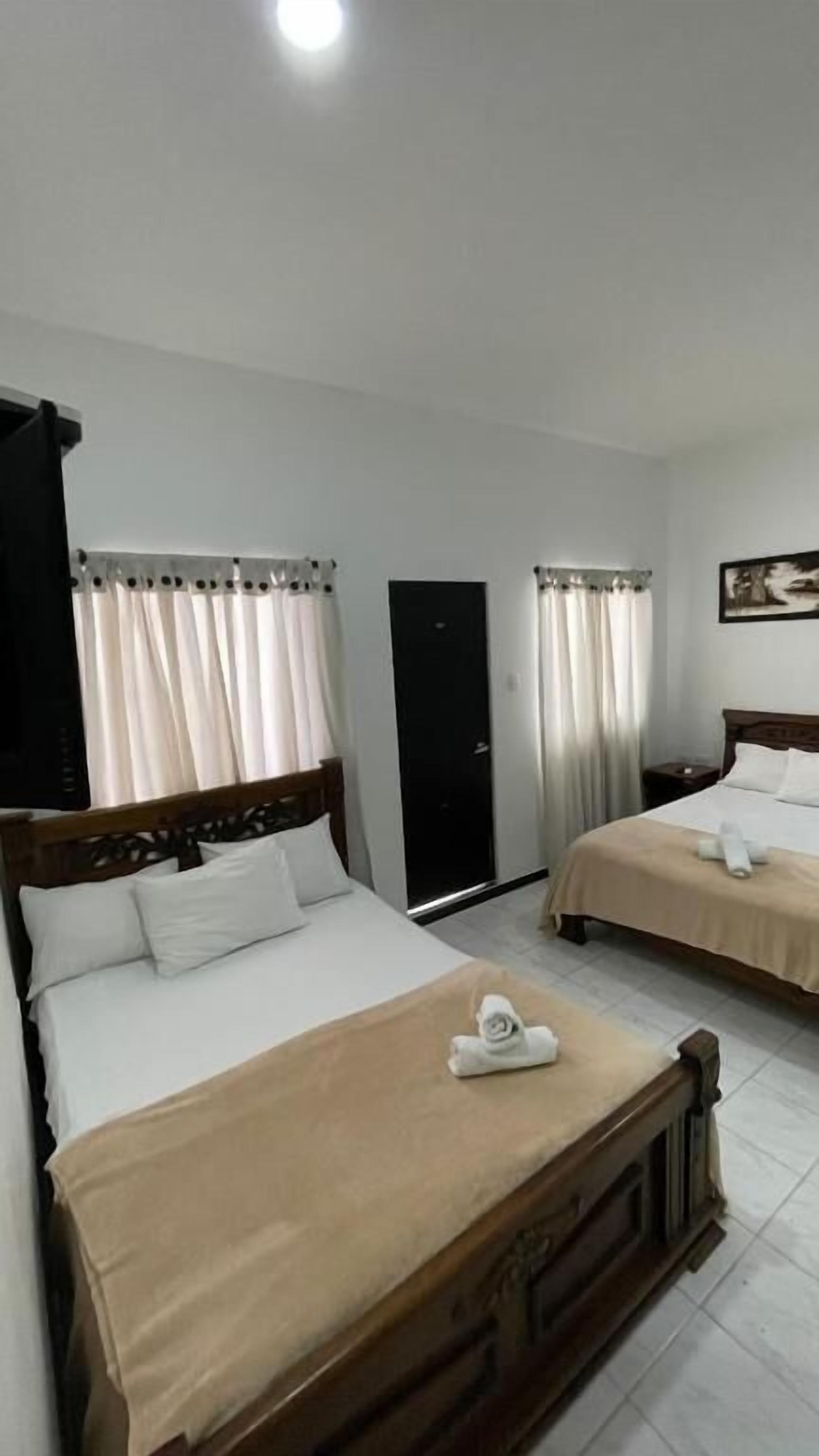 M&h Guest house Cartagena