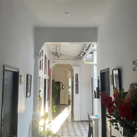 M&h Pensión Cartagena