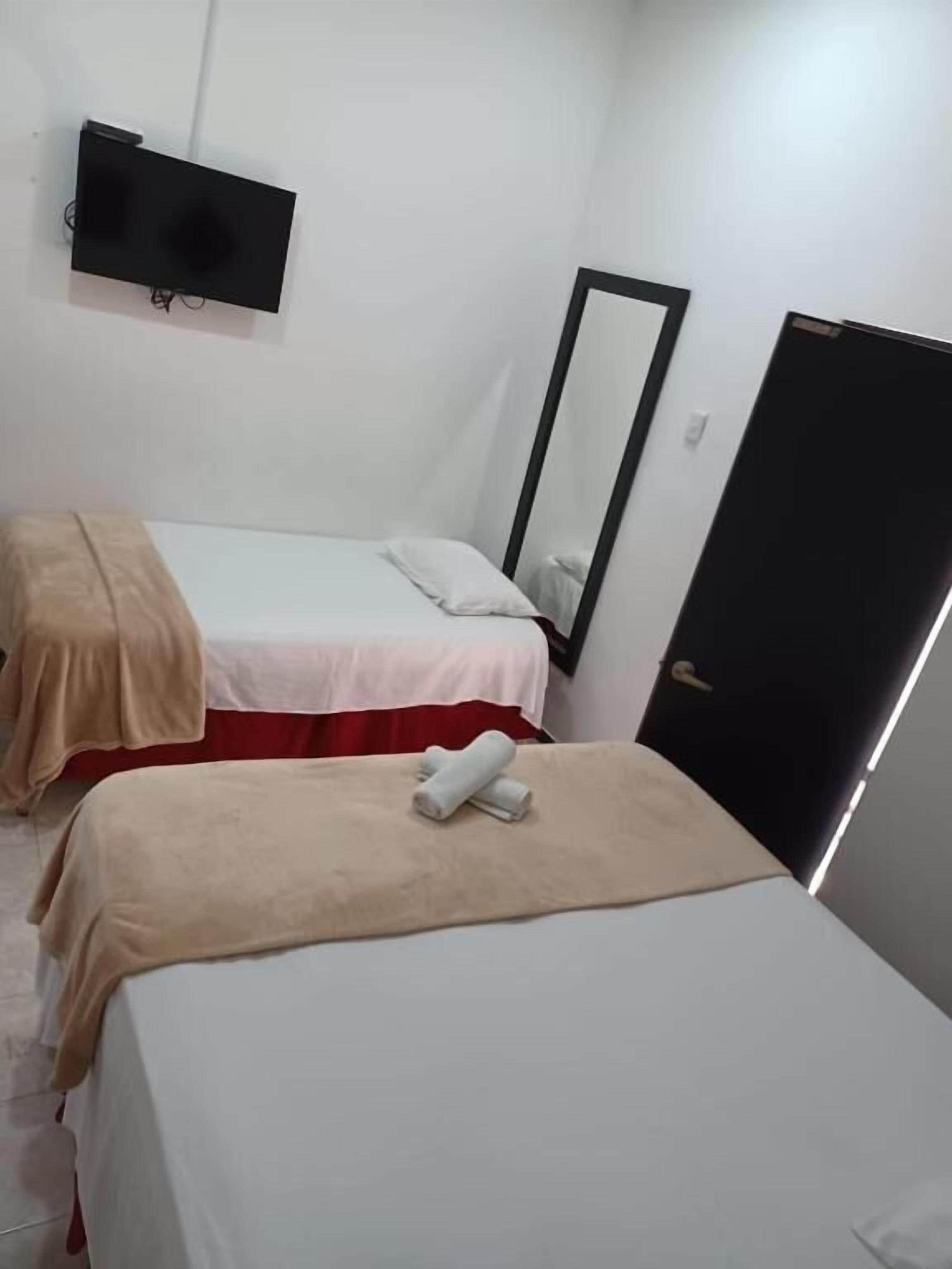 Guest house M&h Cartagena